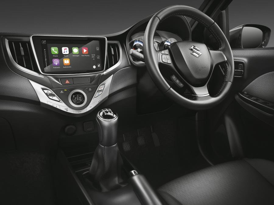 Интерьер Maruti-Suzuki Baleno RS 2016 года  (фото 9 из 9)